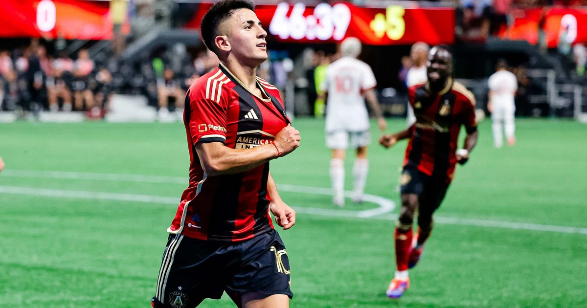 Atlanta United recorre de decisão da Fifa que suspendeu transfer ban do Botafogo por Thiago Almada
