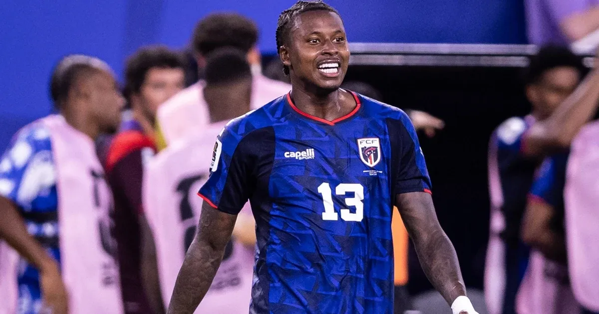 Autor de golaço do Cabo Verde contra Argentina quase veio para o Botafogo em 2025; volante também esteve na mira