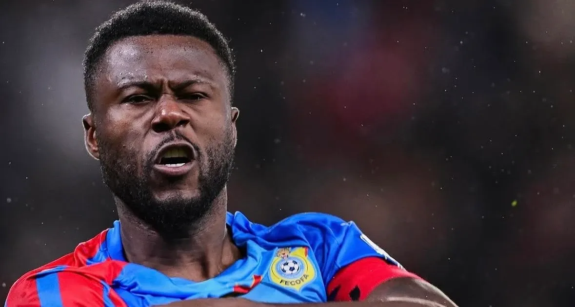 Botafogo negocia contratação de zagueiro Chancel Mbemba, ex-Lille