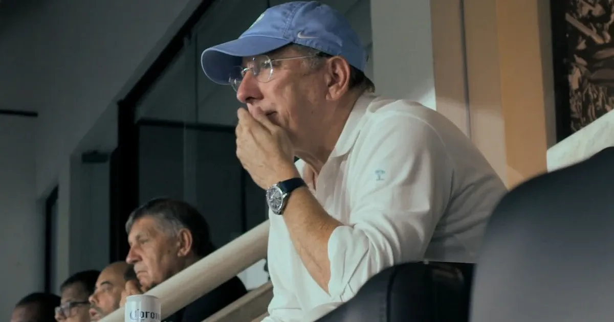 Botafogo social e SAF pretendem entrar com ação criminal contra John Textor