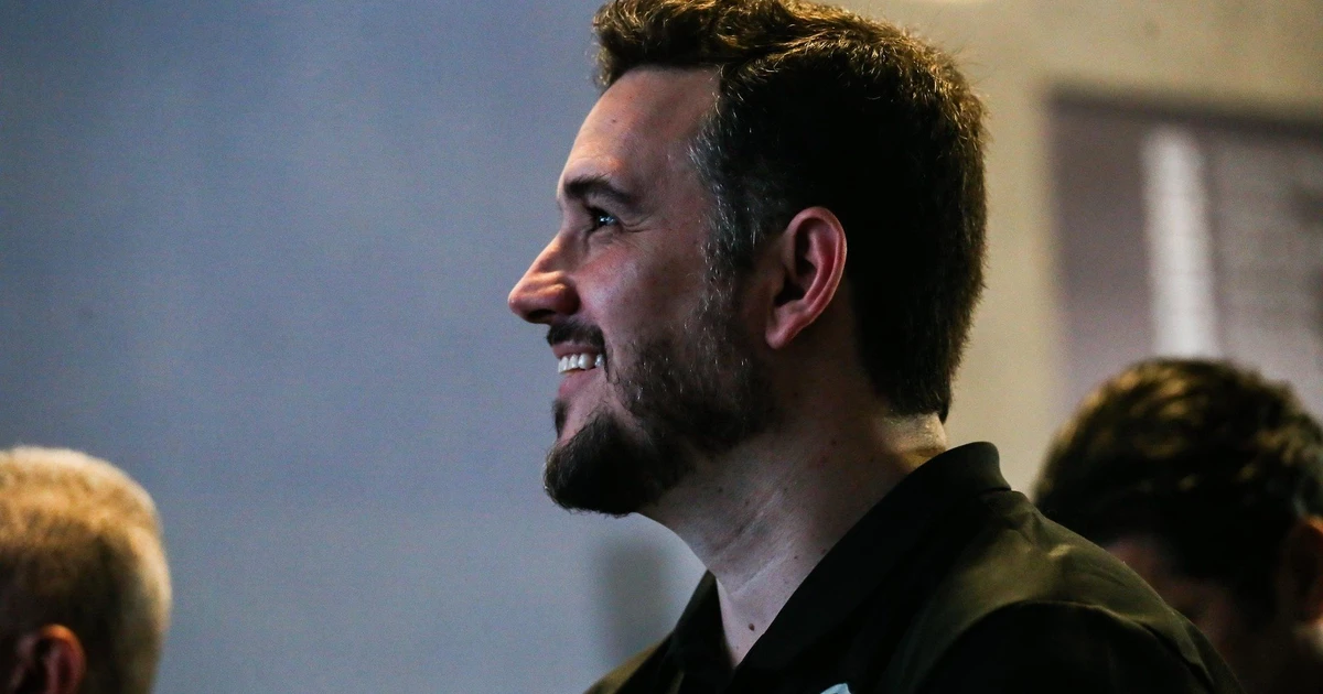 Canal: Gabriel de Alba pede sugestões ao Botafogo para tocar futebol e deve entrevistar Raphael Rezende