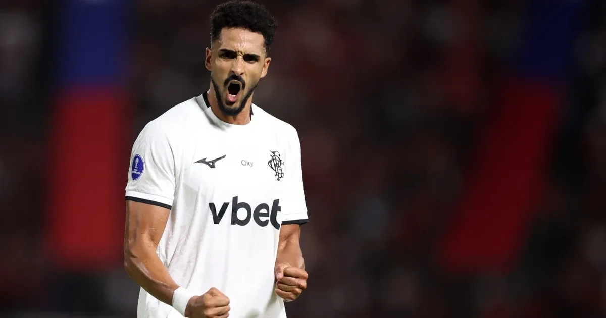 Chris Ramos é do Botafogo: contrato definitivo até 2028 é registrado na CBF após meta batida