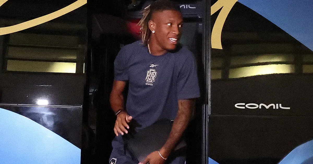Danilo: cláusula de venda é de € 20 milhões