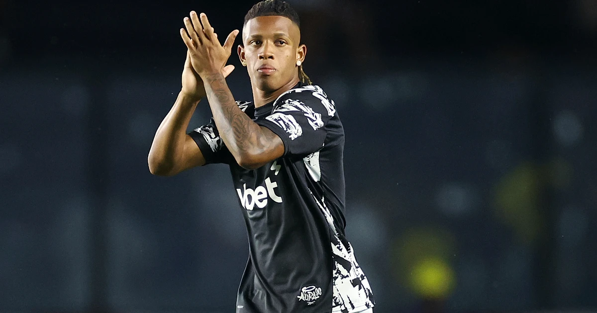 Danilo não quer sair ‘queimado’, e Botafogo adota postura firme com Palmeiras, diz jornalista: ‘€ 30 milhões para o negócio sair’