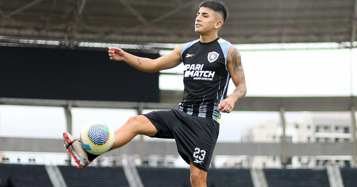 Fifa nega recurso do Botafogo para derrubar transfer ban por Thiago Almada, mas deixa possível brecha
