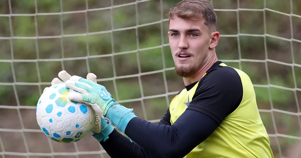 Jogo-treino dos titulares do Botafogo teve Léo Linck, Kauan Toledo e Matheus Martins; veja escalações