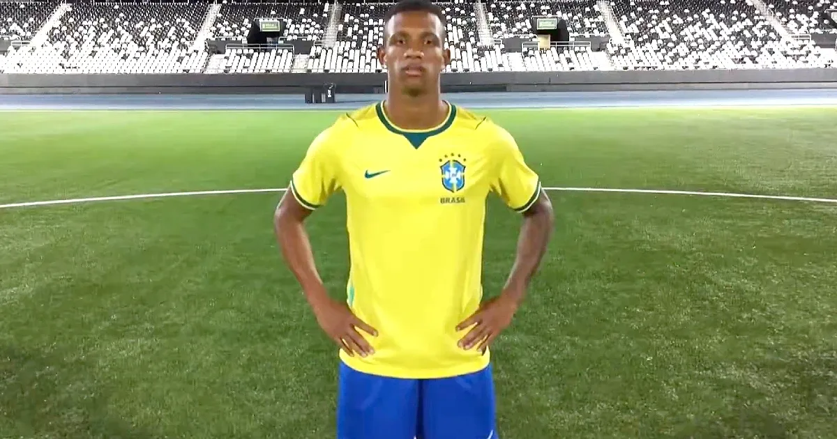 Leila Pereira mantém interesse em Danilo: ‘Barros conversa com Botafogo e empresários. Desejo dele é vir para o Palmeiras’