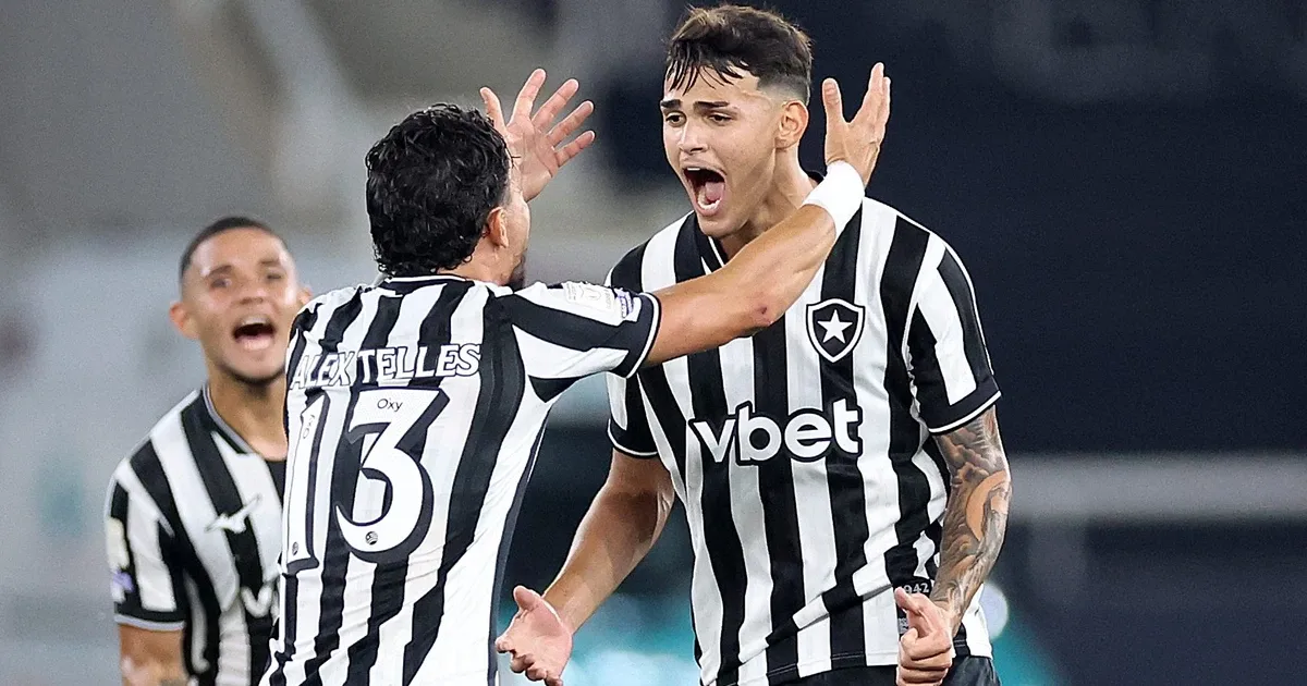 Lucas Emanuel comemora estreia com gol pelo Botafogo: ‘Tem muita coisa boa para acontecer ainda’