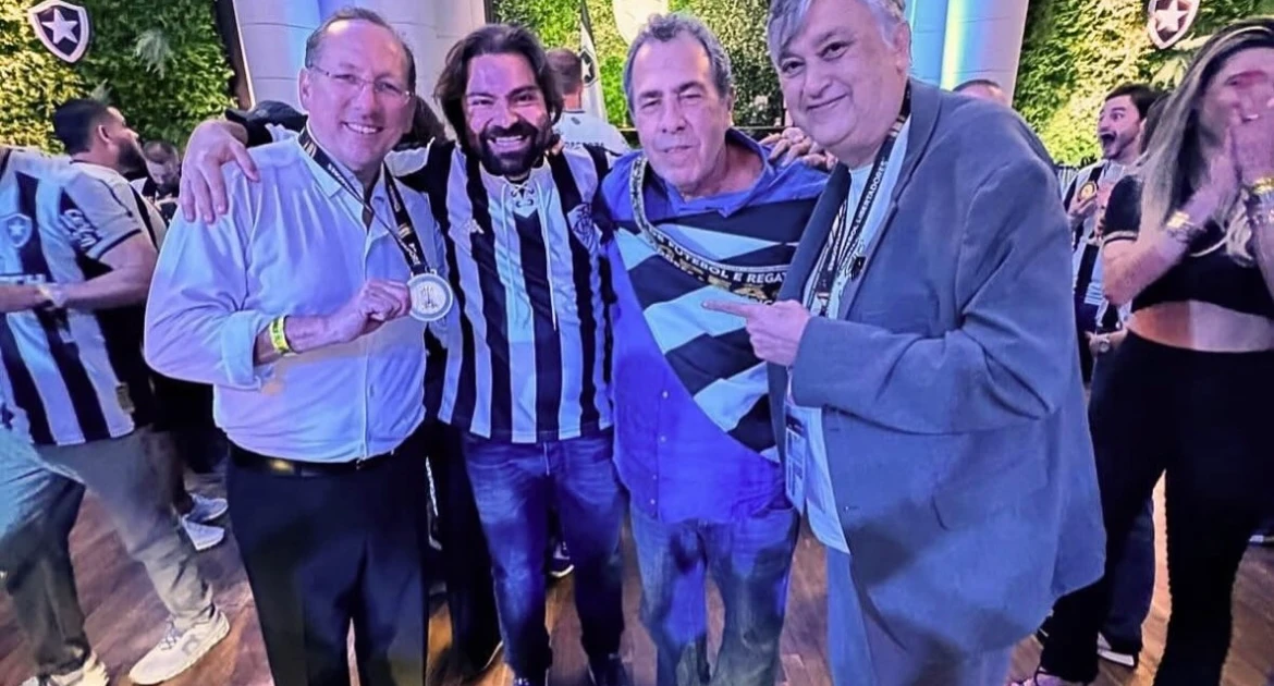 Montenegro cogita ação do Botafogo na Justiça contra John Textor: ‘Se for valor importantíssimo, a gente tem que cobrar’