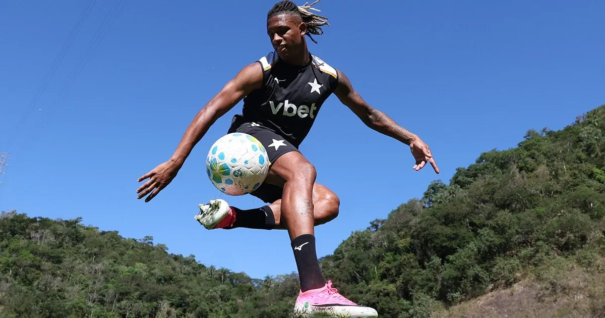 Jornalista: ‘Se Palmeiras não fizer proposta, Danilo será relacionado pelo Botafogo para jogo de quinta-feira’