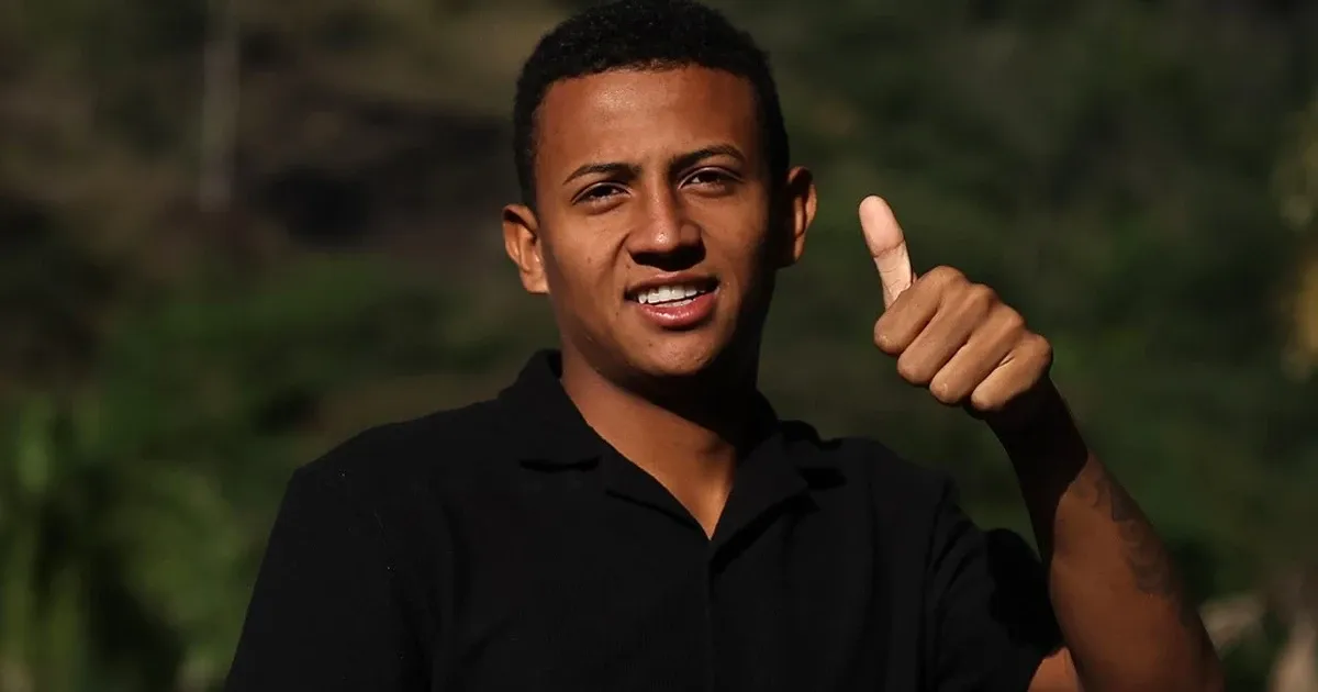 Kauan Toledo renova com Botafogo até 2029